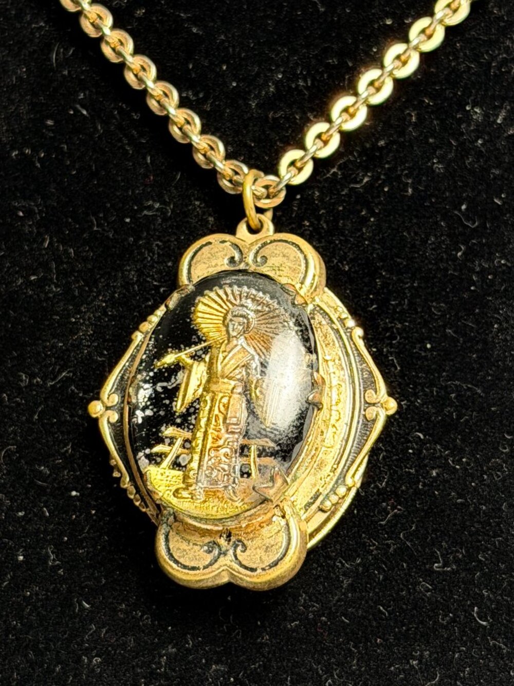 Vintage Japanese Geisha Parasol Locket Necklace Gold Tone Glass Cabochon